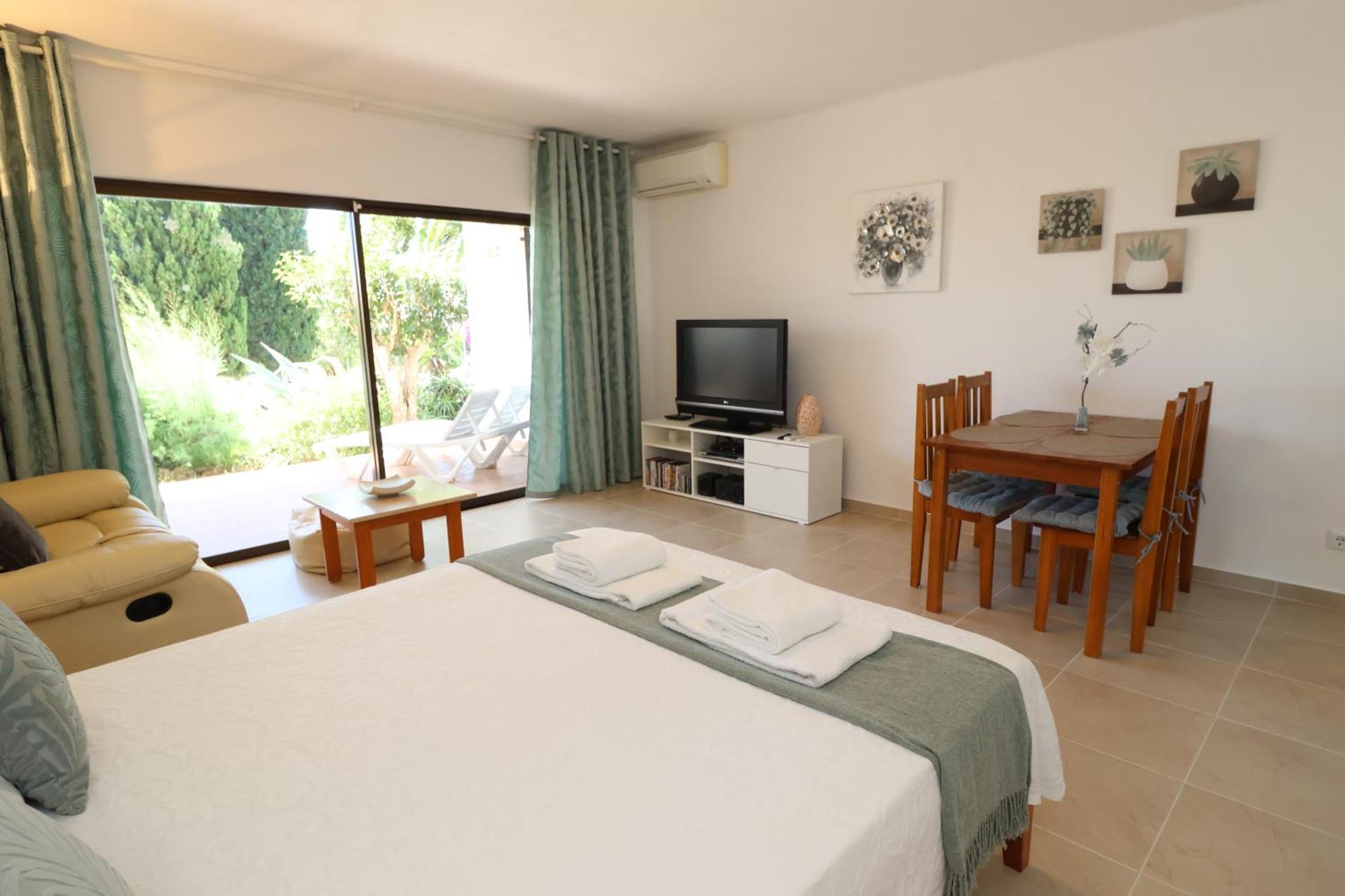 Camelia 52 Beach Studio Apartment - Sao Rafael, Albufeira Eksteriør billede